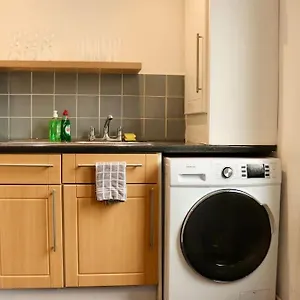 Charming 3 Bedroom Free Wifi & Parking , Leeds (West Yorkshire) United Kingdom