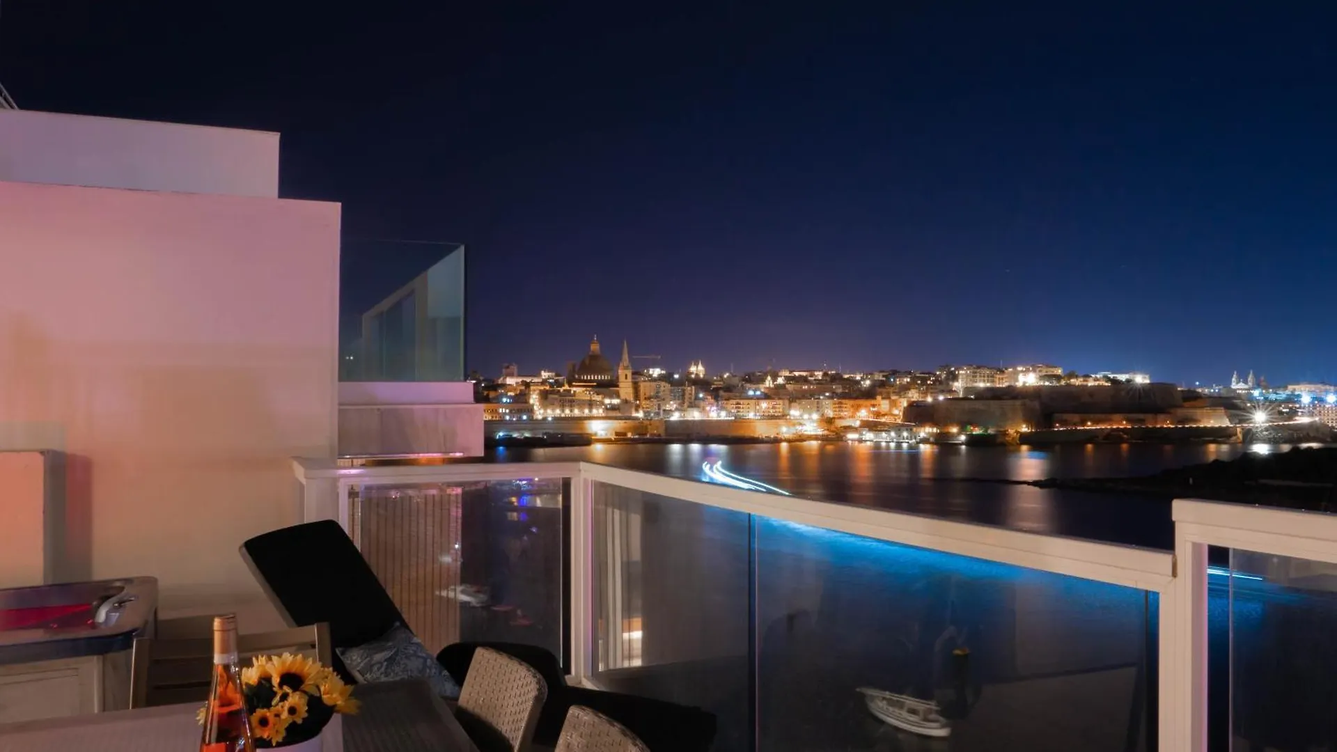 Exceptional Tigne Seafront Apartments By Shortletsmalta Sliema